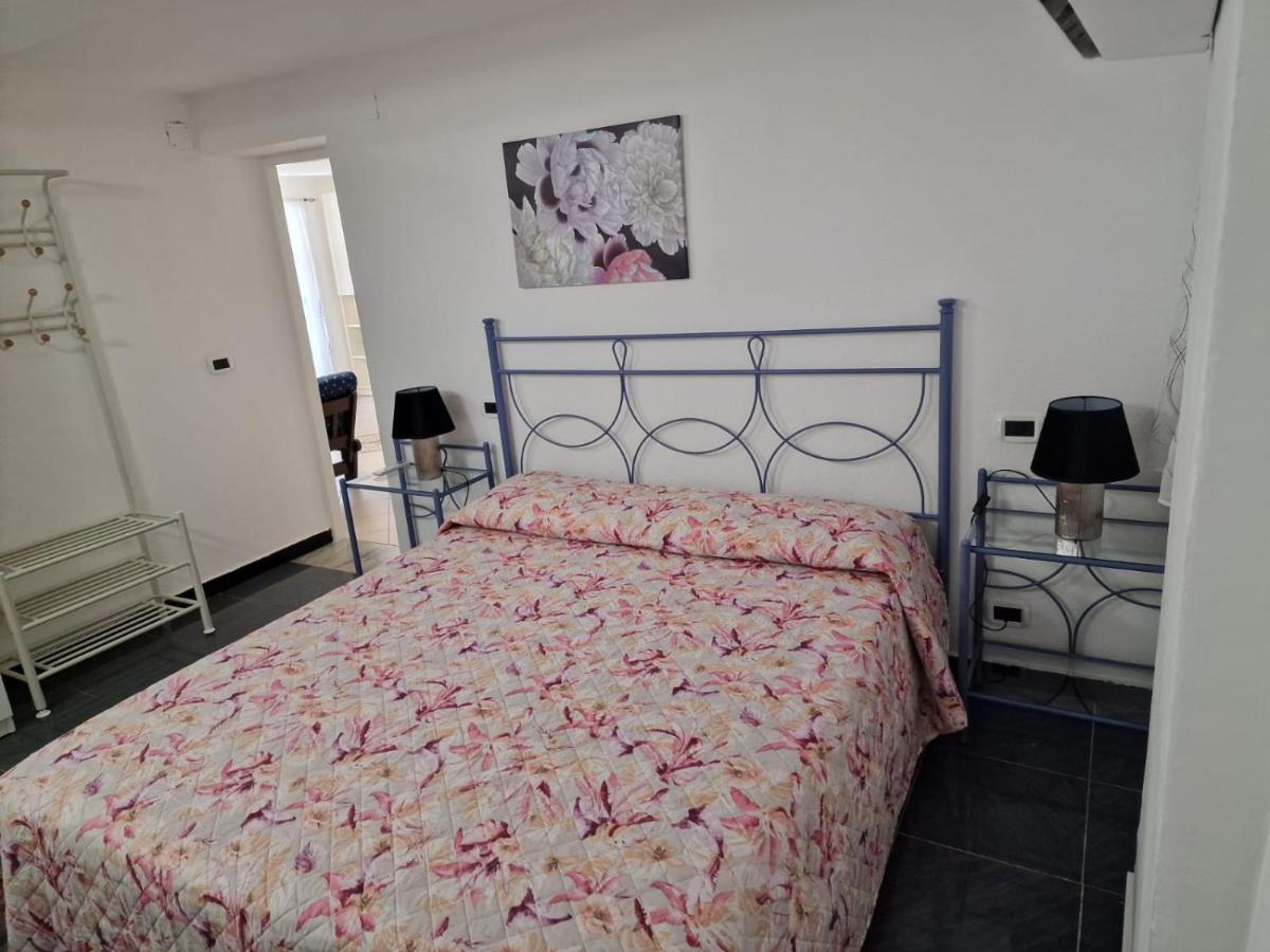 דירות ג'נובה La Casa Minou מראה חיצוני תמונה